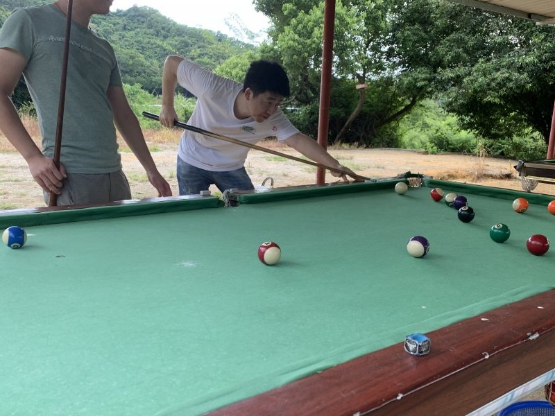 打桌球 打桌球